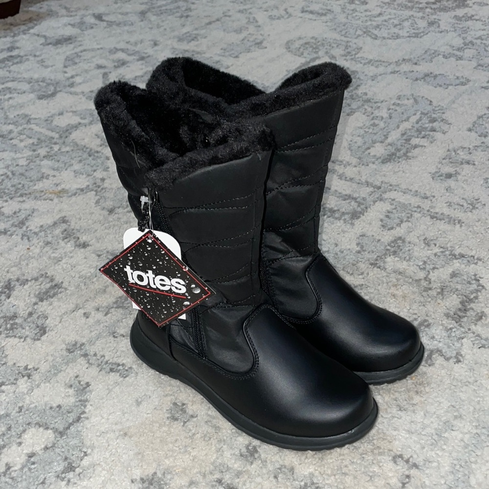 Totes Boots
